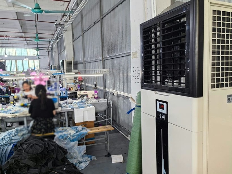 服裝廠降溫安裝廠房車間降溫設備廠家星科立式軸流機組