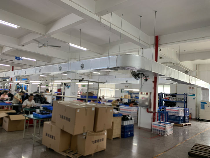 注塑廠車間局部降溫 蒸發冷省電空調-立式管道機