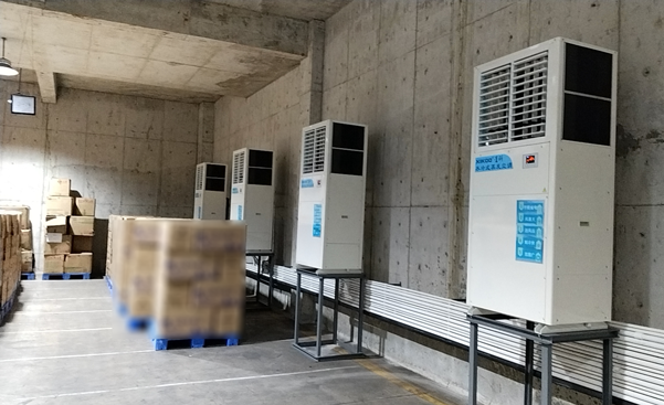 雞蛋倉儲倉庫制冷降溫，應(yīng)用蒸發(fā)冷省電空調(diào)-立式軸流柜機